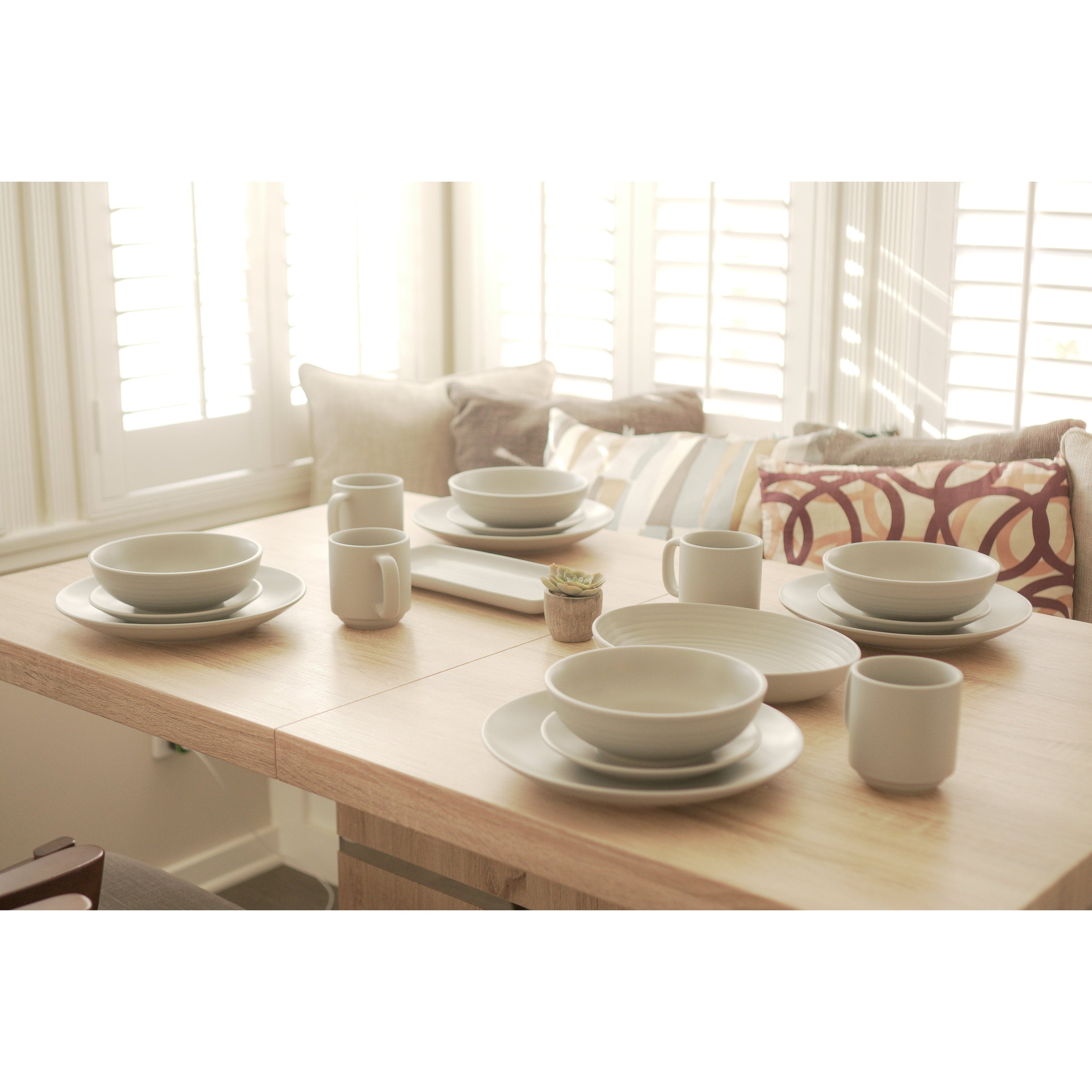 Zion Plate Set